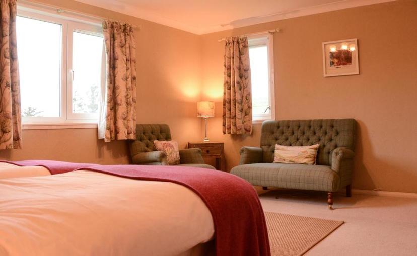Scourie Hotel image 2