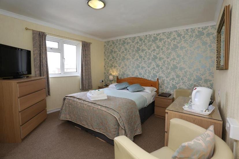 Dorset Hotel, Isle of Wight image 2