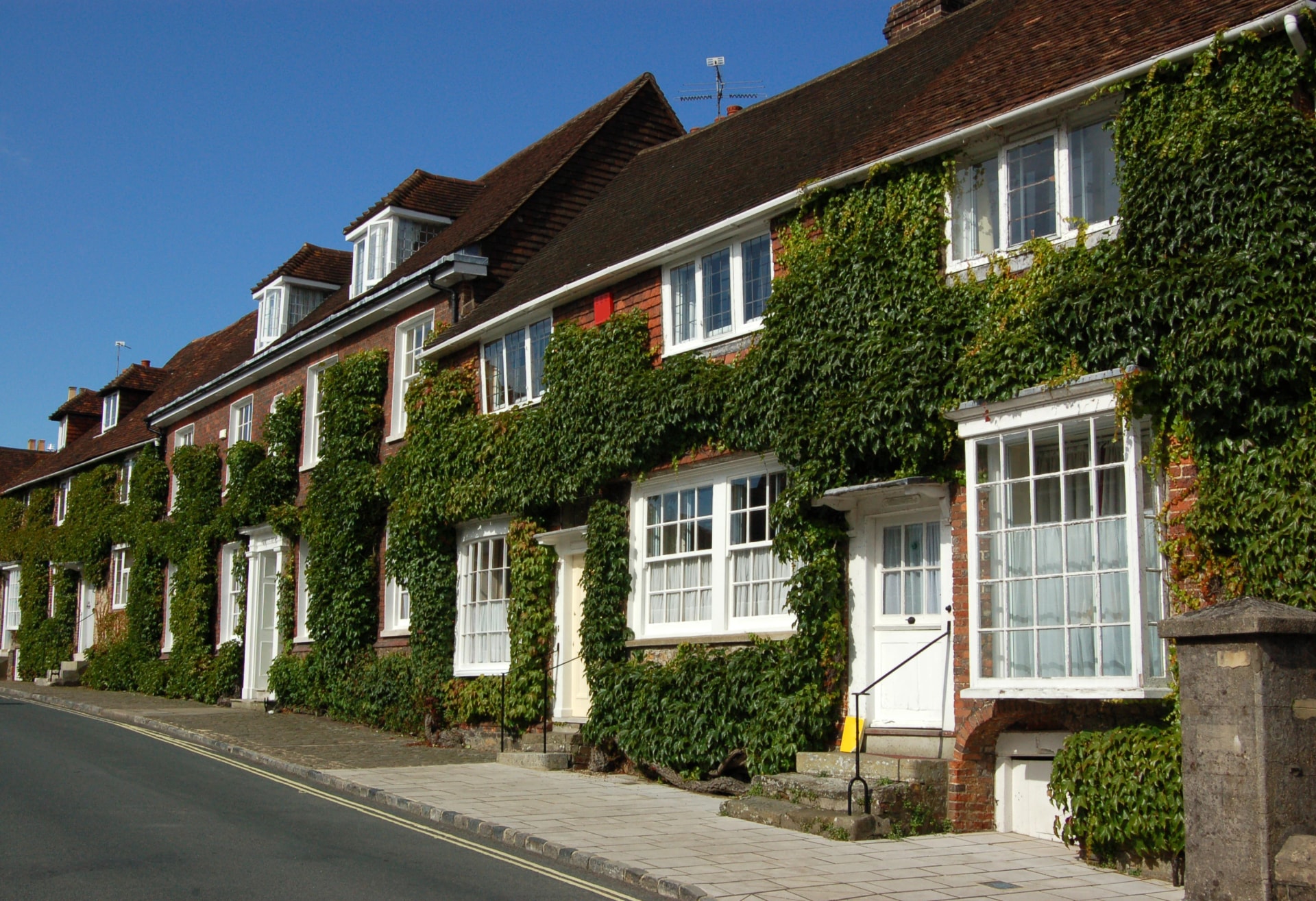 Midhurst cottages